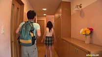 Спонтанный секс в туалете с доступной соседкой с огромным задком